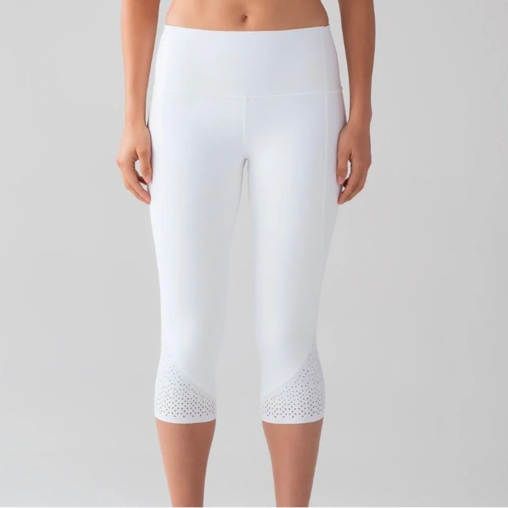 Lululemon Athletica Anew White Perforated Laser Cut Crop Legging Pants
